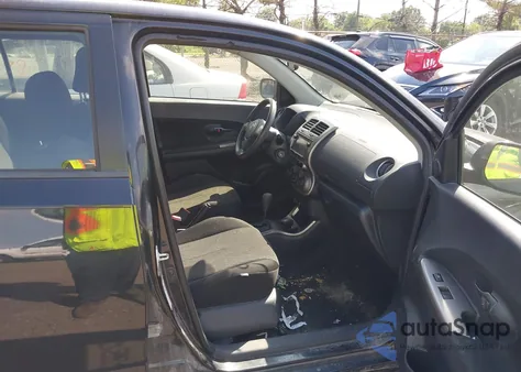 2014 Scion Xd z USA, uszkodzony, nr VIN JTKKUPB45E1042034